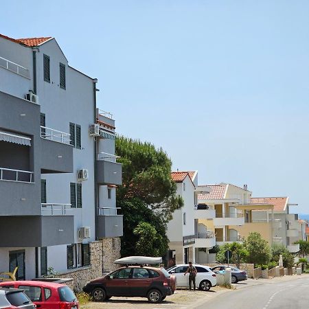 Apartments Bellevue Новаля Екстериор снимка