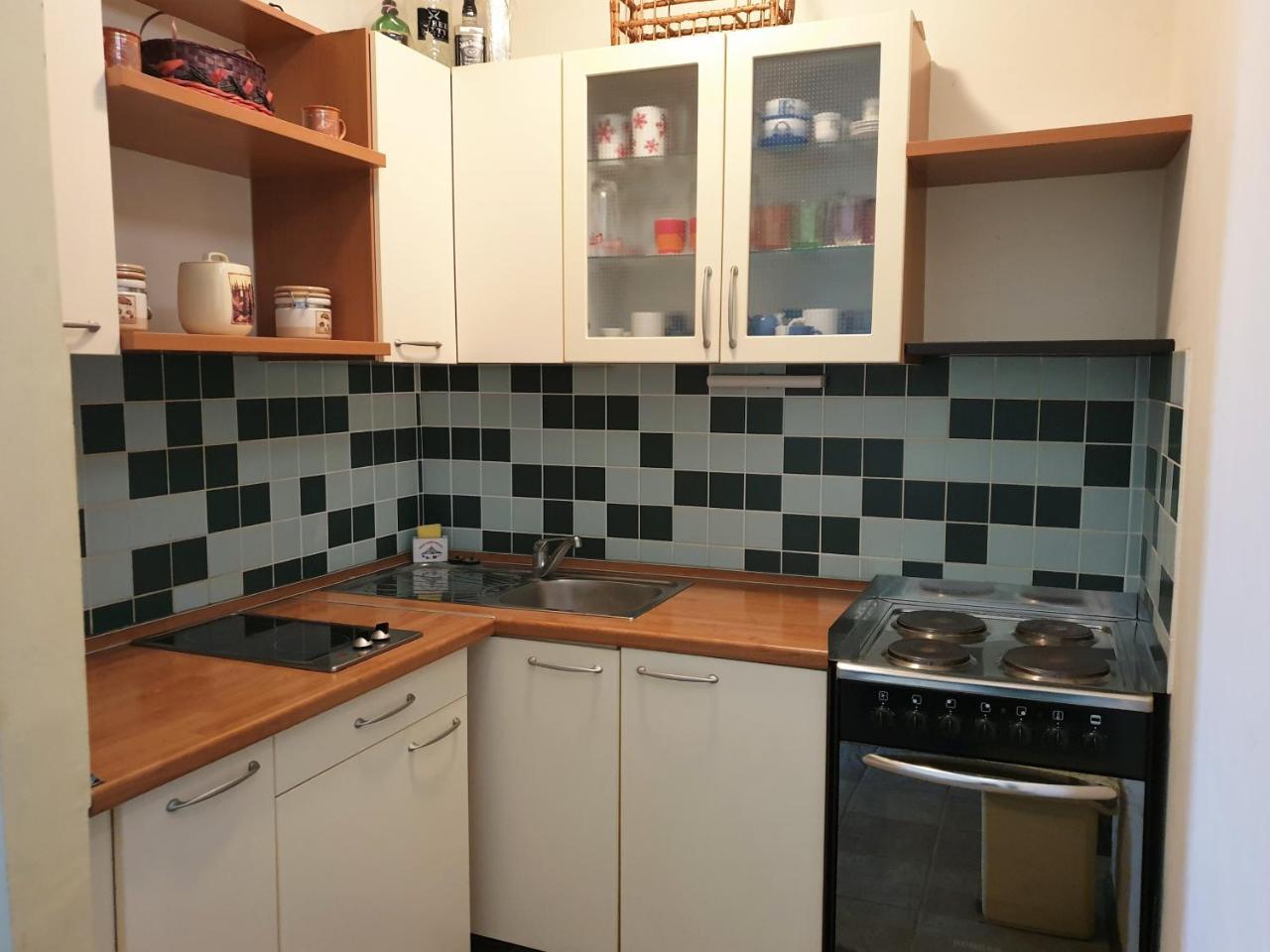Apartments Bellevue Новаля Екстериор снимка