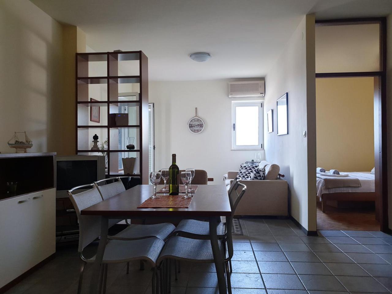 Apartments Bellevue Новаля Екстериор снимка