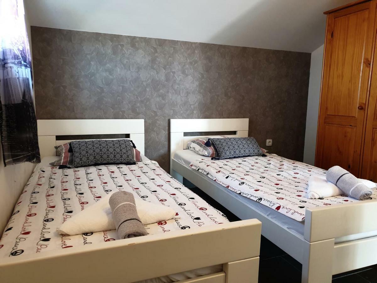 Apartments Bellevue Новаля Екстериор снимка